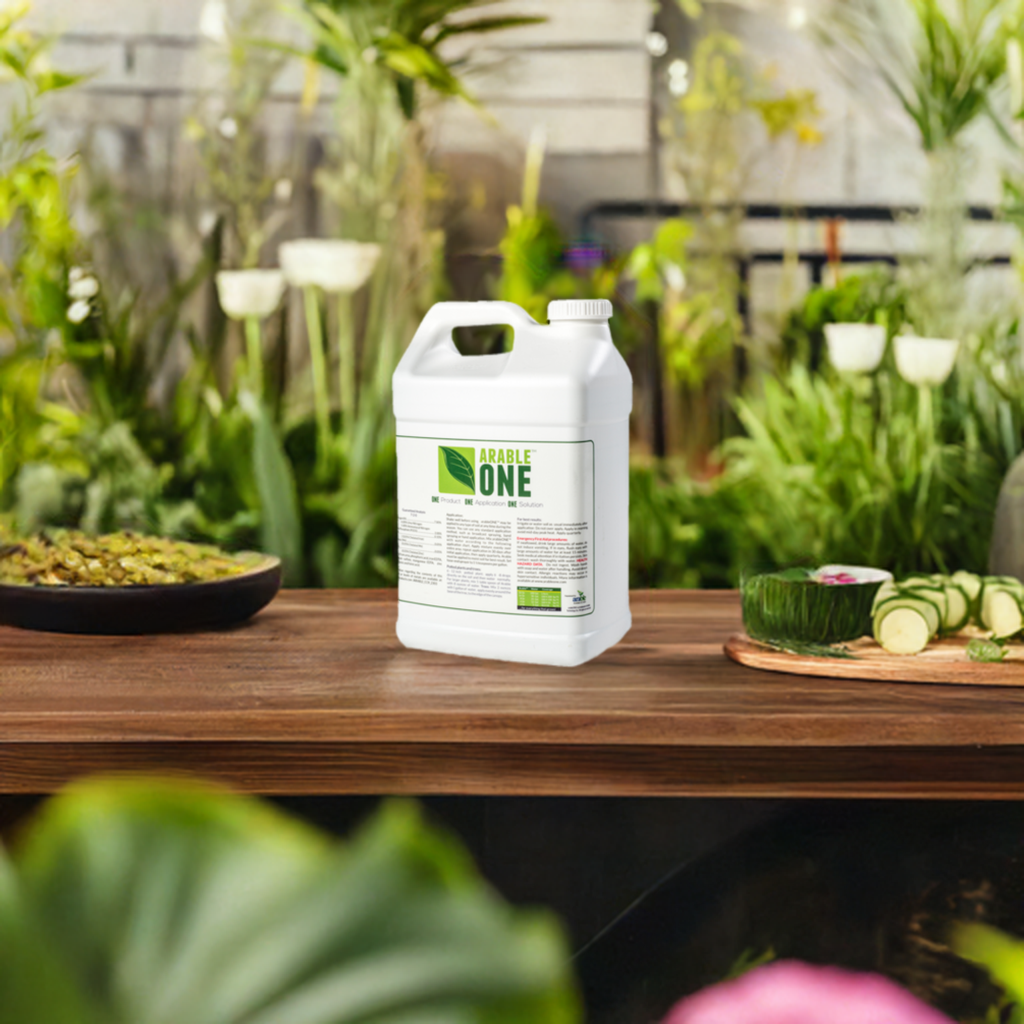 Lawn Boost™ 1 Quart (32 OZ) [1/2 ACRE]: For medium-sized lawns and yards